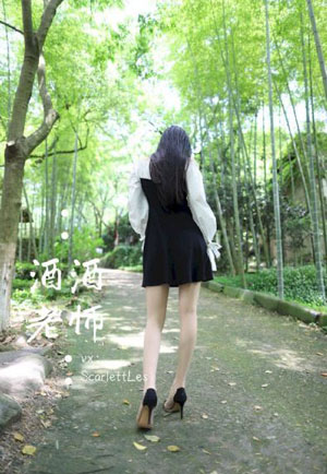公交车上张开腿任人玩弄小说_4KBD在线观看