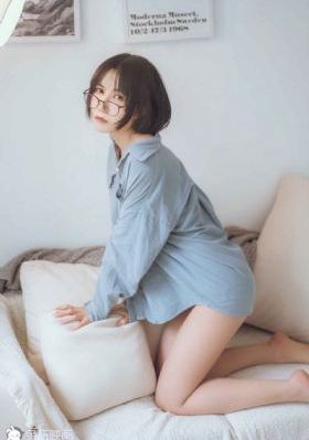 弄你原唱视频_4K日本电影免费